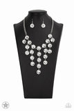 Spotlight Stunner Paparazzi Blockbuster Necklace